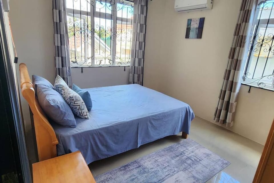 Number 8, 2nd Floor, Pebble Bay Apartments Apartment in Grand Baie