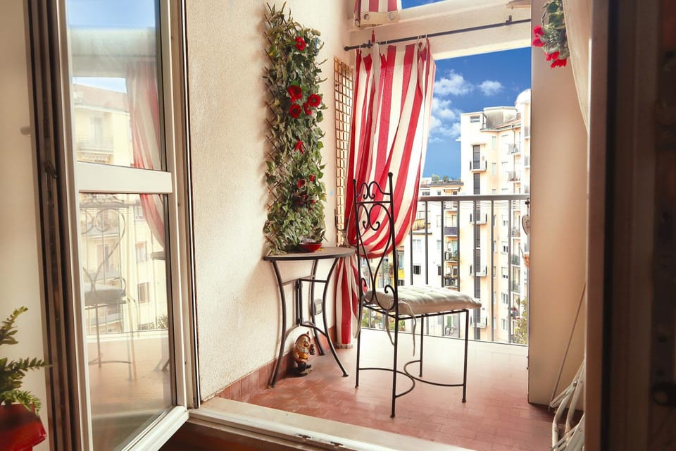 Bird's eye view, View (from property/room), View (from property/room), Balcony/Terrace, Balcony/Terrace, City view, City view