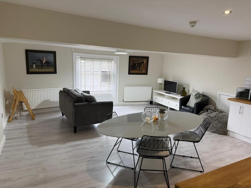 Townhouse Apartment Apartment in Oswestry