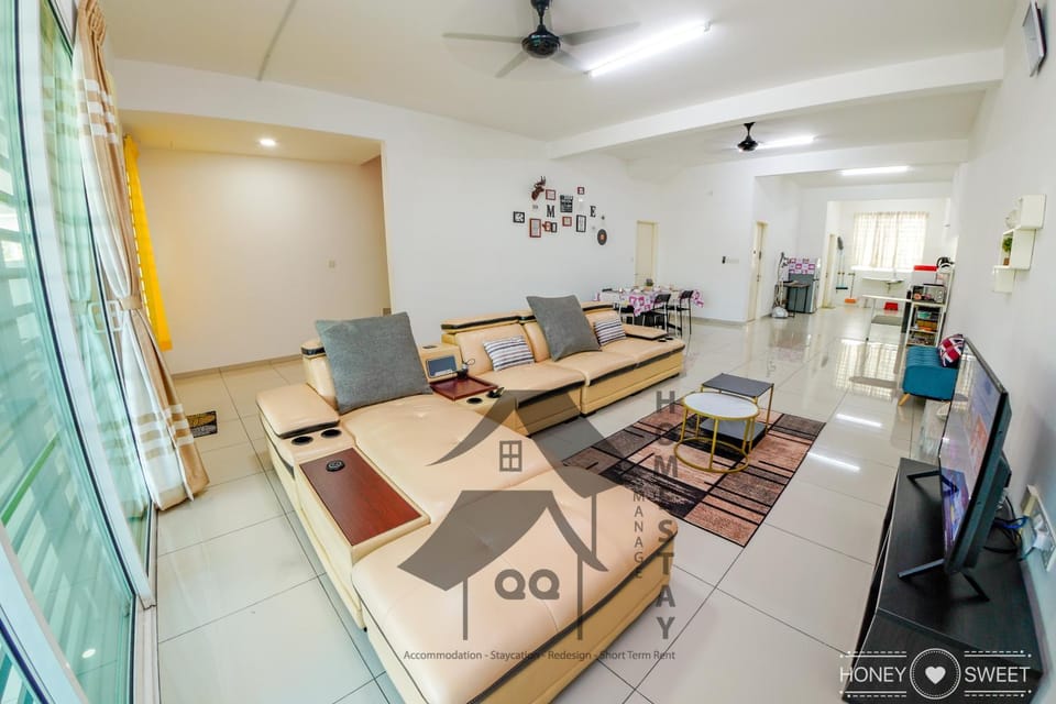 Communal lounge/ TV room, TV and multimedia, Living room, Evening entertainment, fireplace
