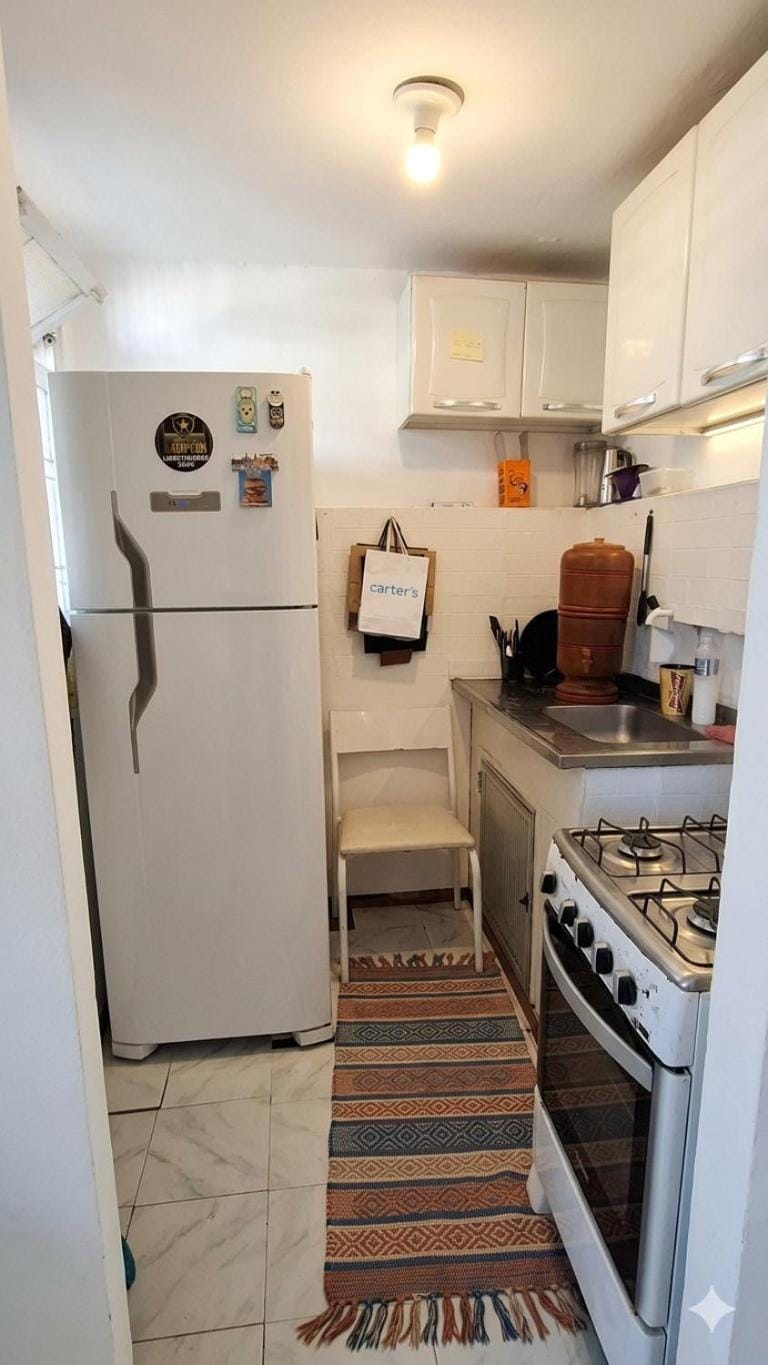 Kitchen or kitchenette, oven, stove