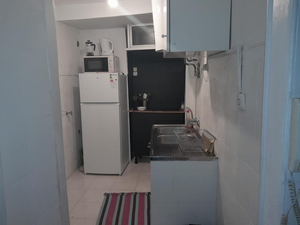 Chiado / Carmo Small Artist Lodge Apartment in Lisbon