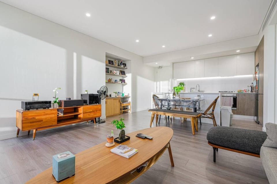 Kitchen or kitchenette, Living room, Dining area