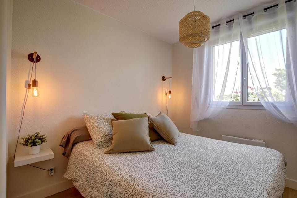 La Campagne Romantique - avec entrée autonome, clim neuve, parking privé & sa piscine ! - Apartment in Occitanie