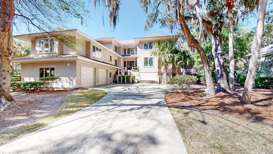 35 Haul Away House in Hilton Head Island