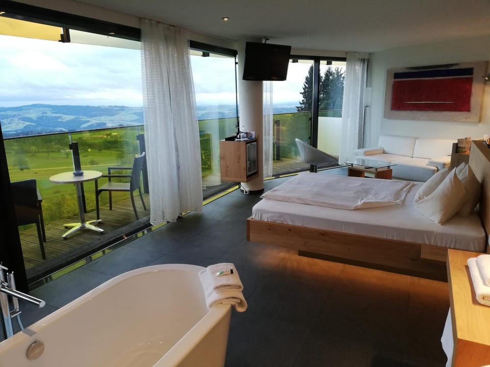 Natural landscape, Bedroom, Mountain view