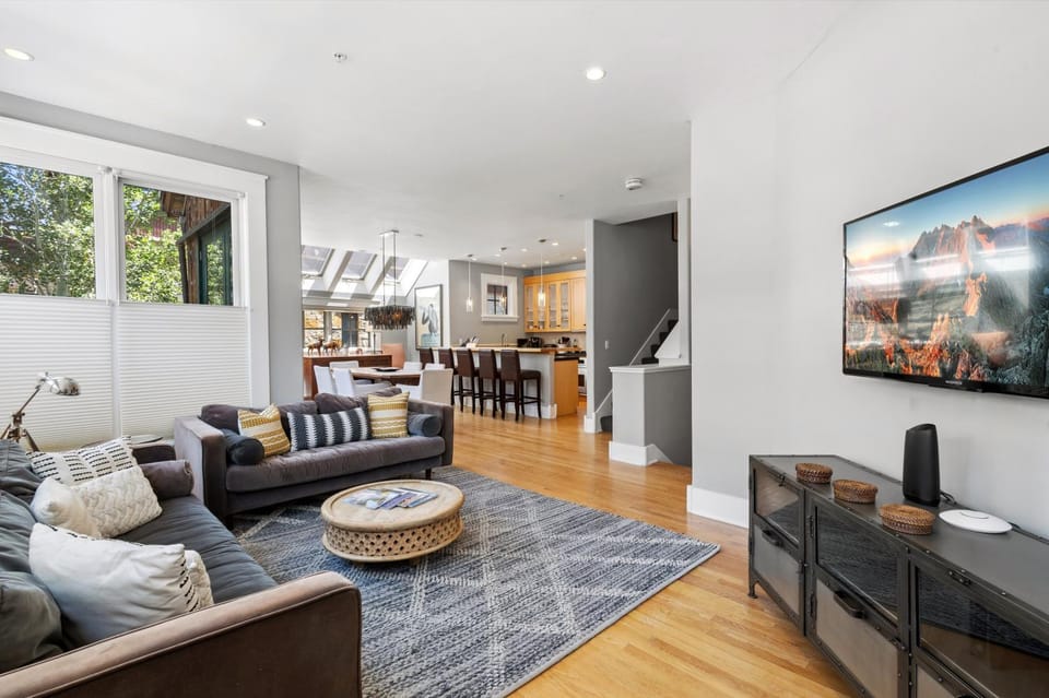 East Side Hideaway Apartment in Telluride