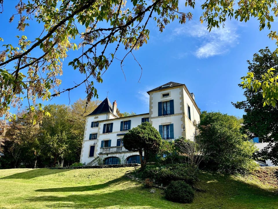 Property building, Garden