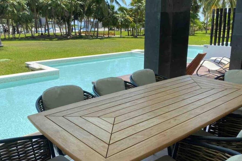 Mareazul Beachfront Resort - Condo Paraíso Apartment in Playa del Carmen