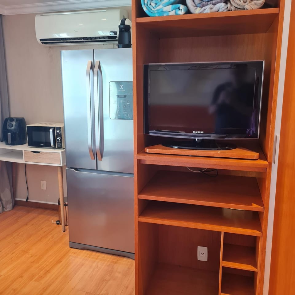 oven, wardrobe, air conditioner