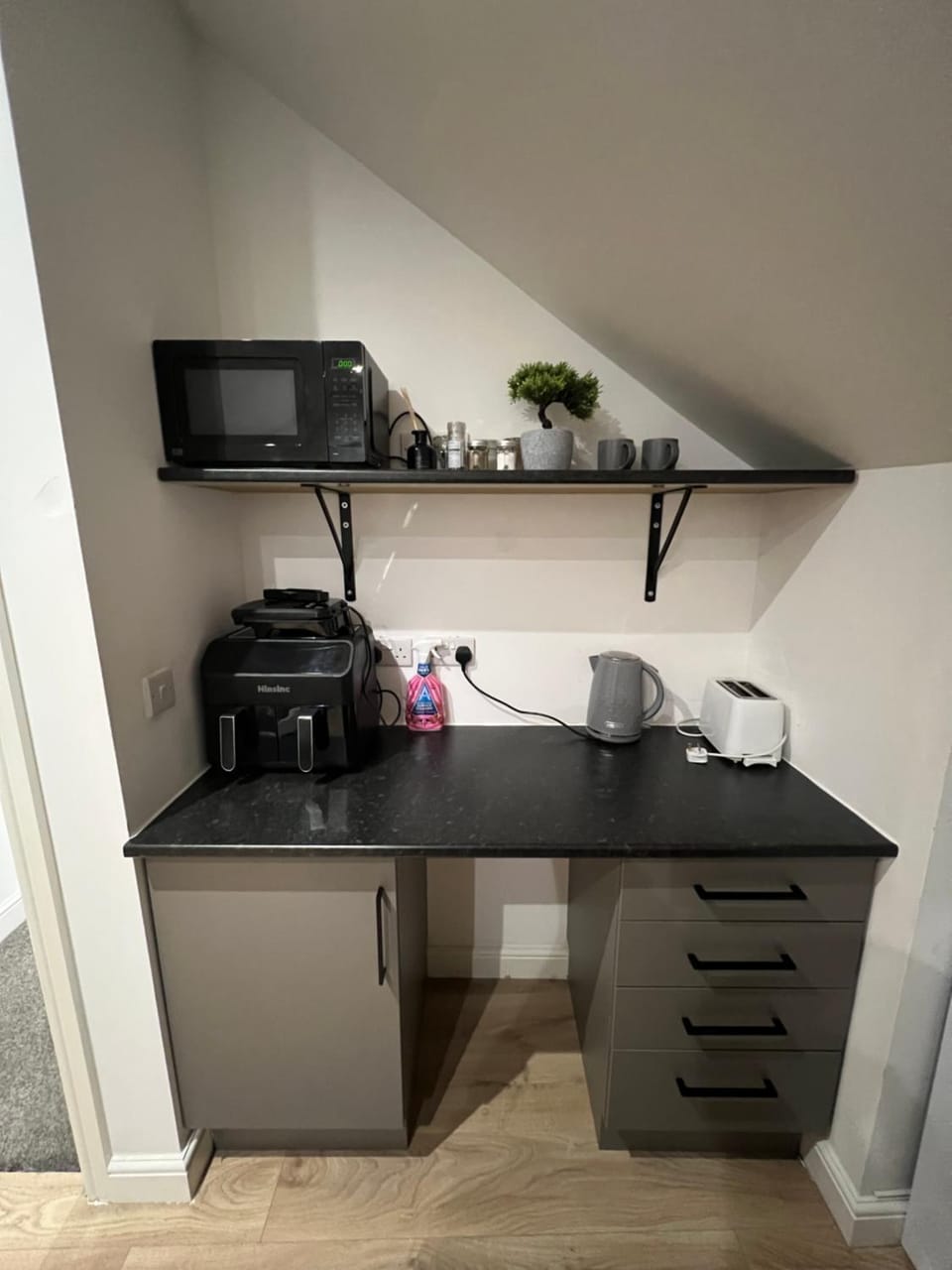 Kings Let A - Free Street Parking Apartment in Leicester