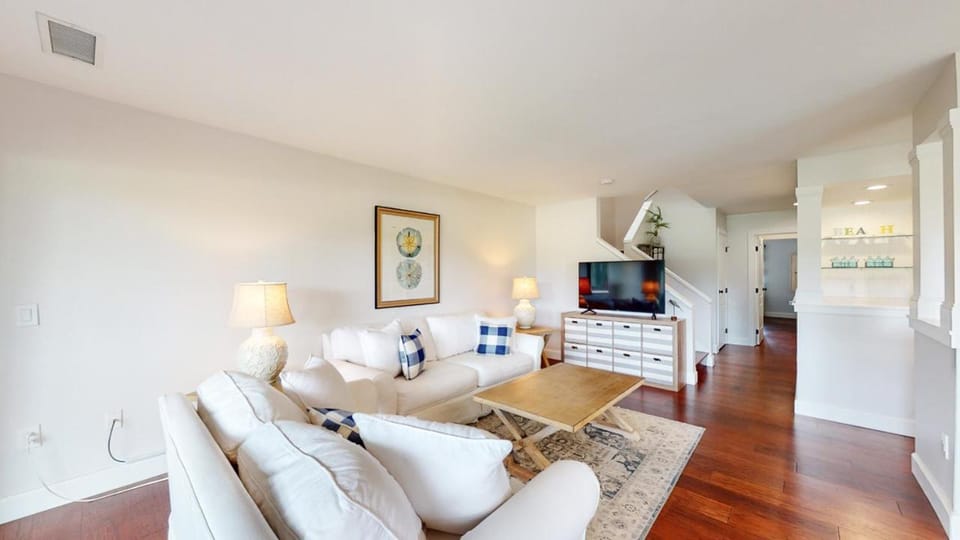 979 Inverness Village Villa in Hilton Head Island
