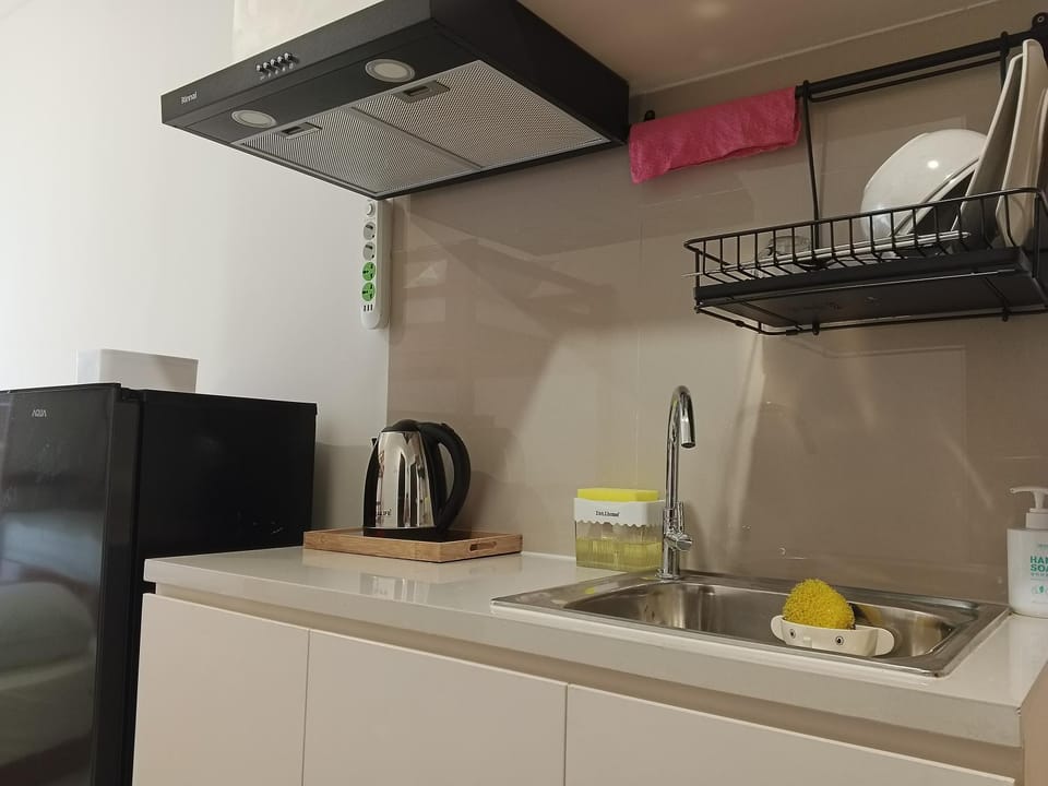 Coffee/tea facilities, Kitchen or kitchenette