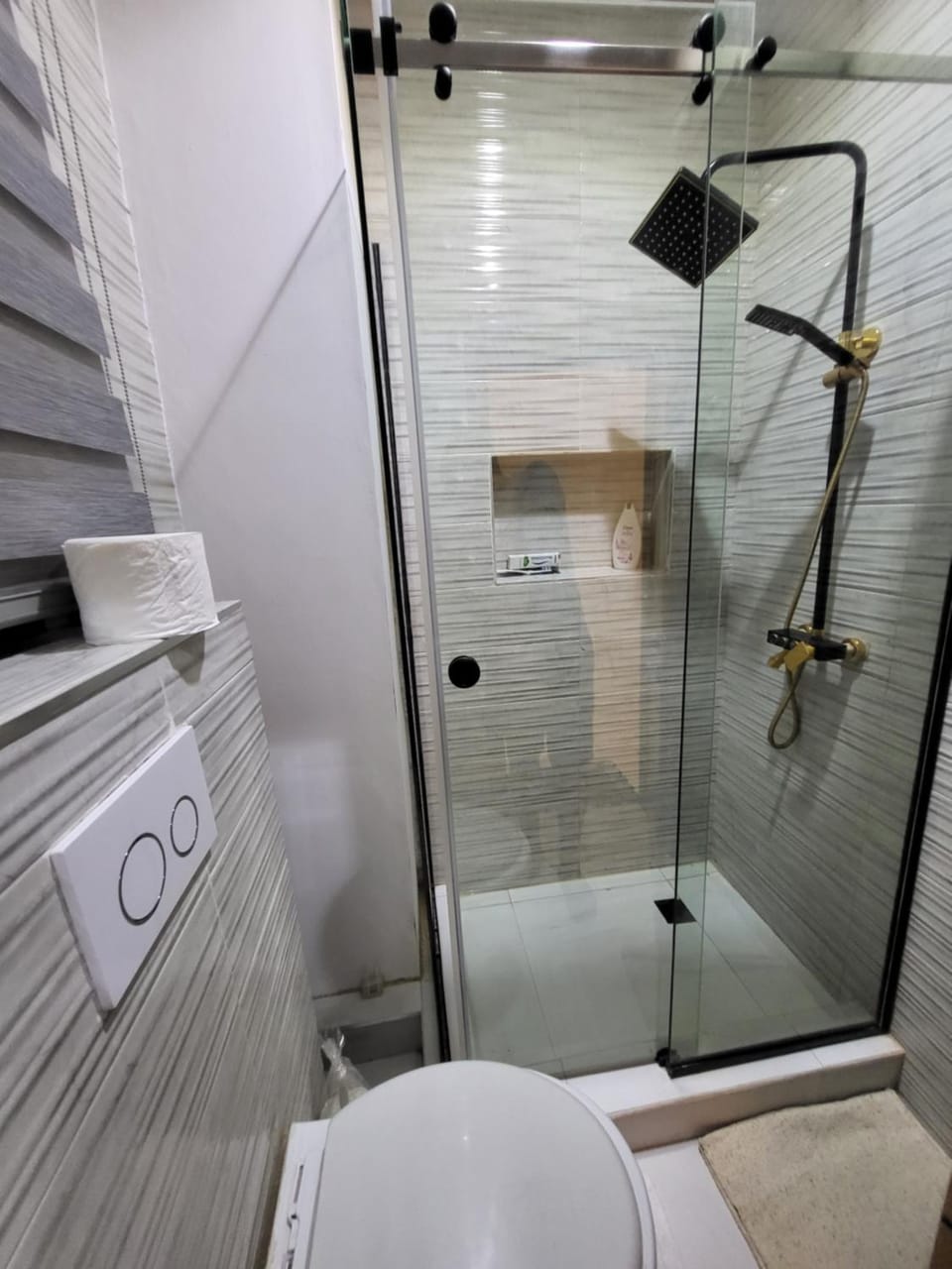Shower, Bathroom
