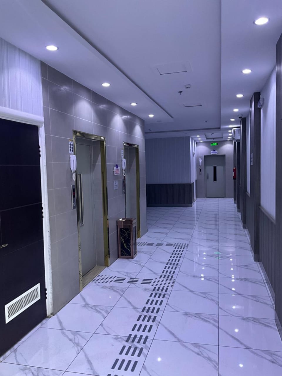 elevator