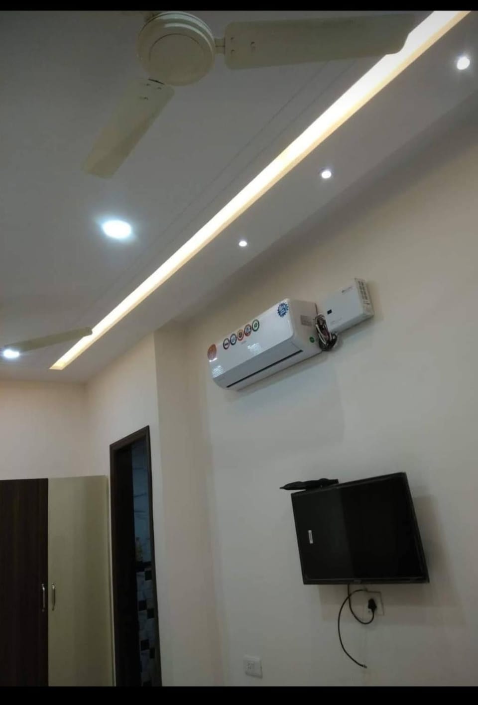 fireplace, air conditioner