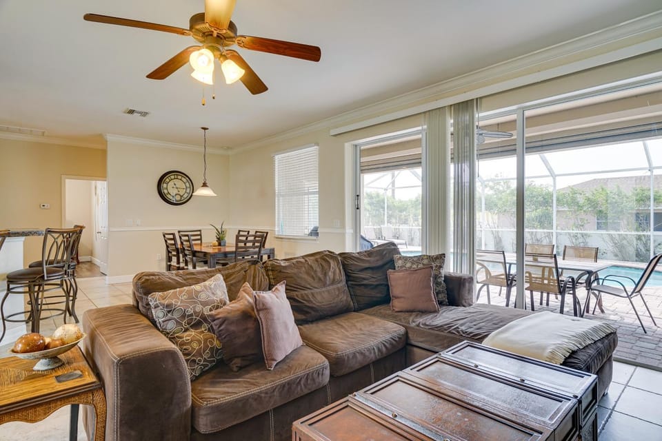 Lanai + Pool: Family-Friendly Home in Cape Coral House in Cape Coral