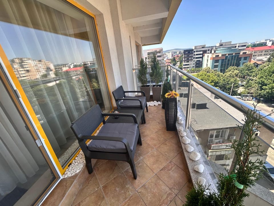Silver De Lux Apartment in Moldova