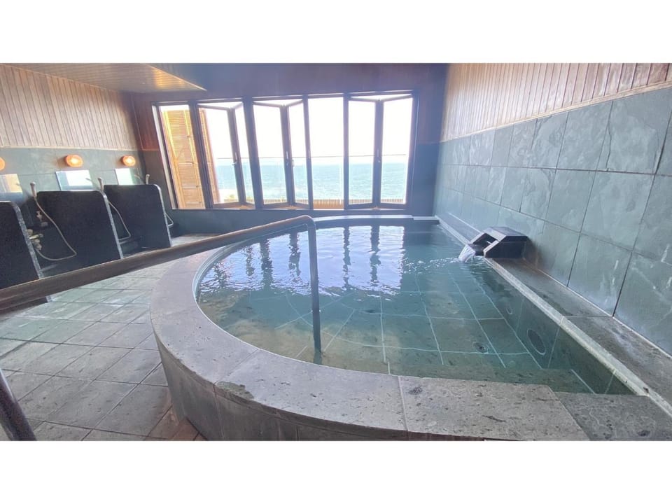 Nishiura Grand Hotel Kikkei - Vacation STAY 85446v Hotel in Aichi Prefecture