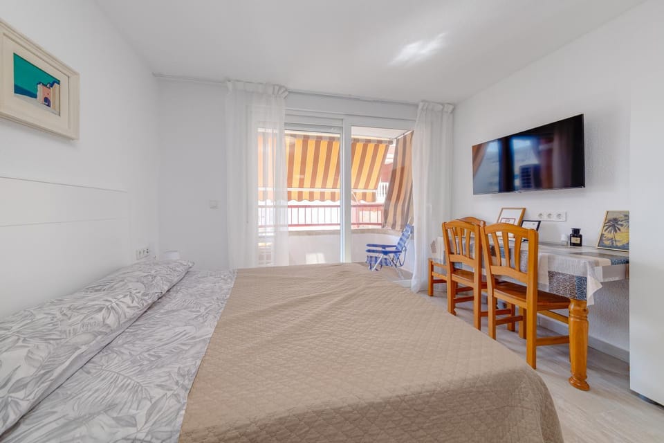 Bed, TV and multimedia