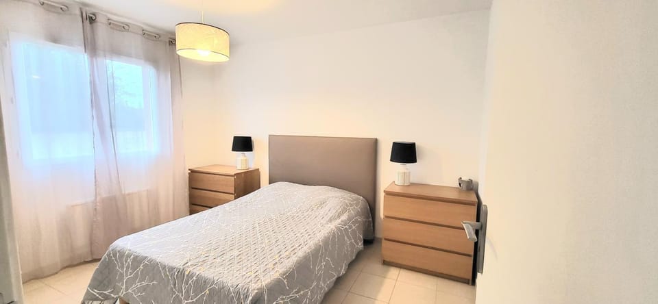 Logement thermale et de tourisme Les Acacias 4 Apartment in Jonzac