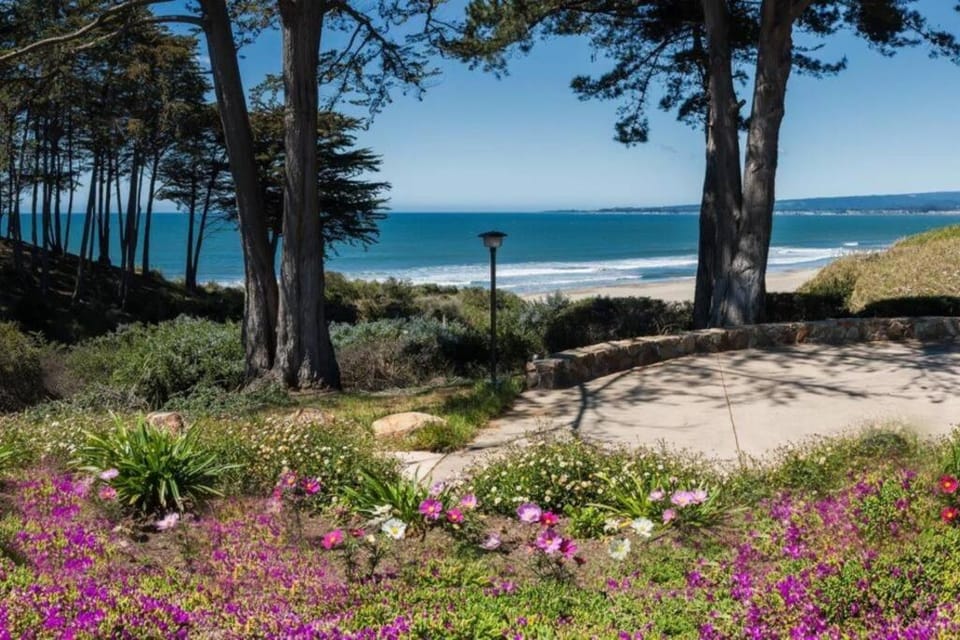 Seascape Ocean View Condo Apartment in Rio Del Mar
