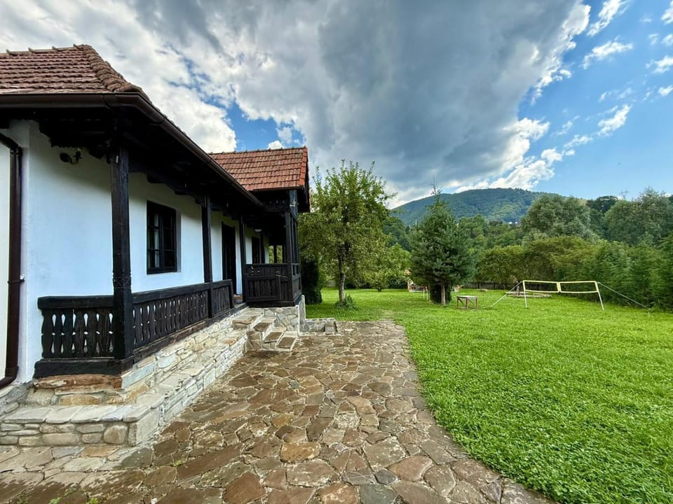 Casa Traditionala Klaus Chalet in Prahova, Romania