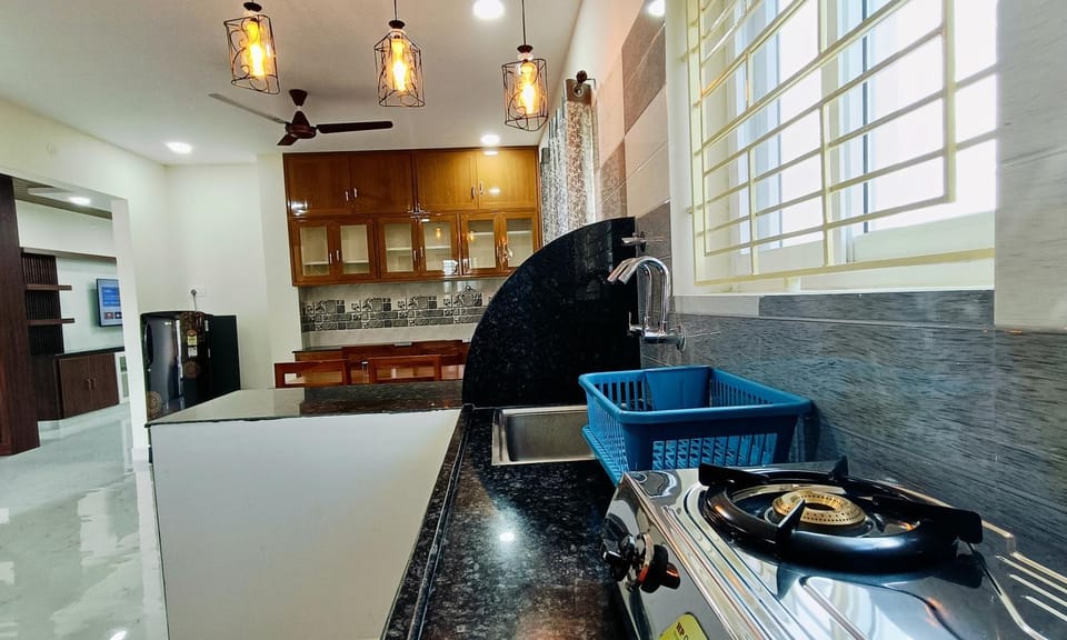 Kitchen or kitchenette, stove, kitchen