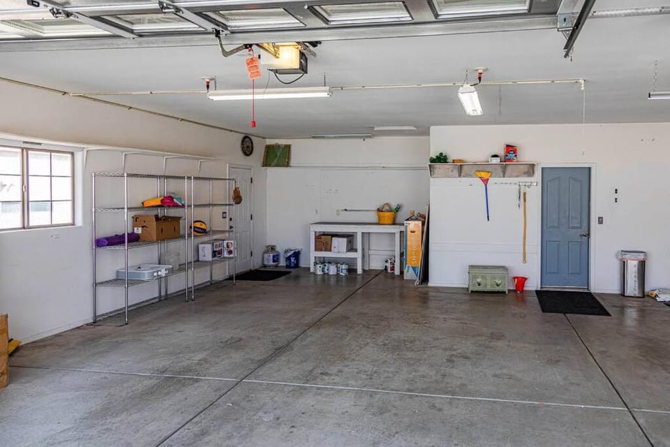 Lake Escape - Pool, Spa, Lake View, Pet Friendly House in Lake Havasu City