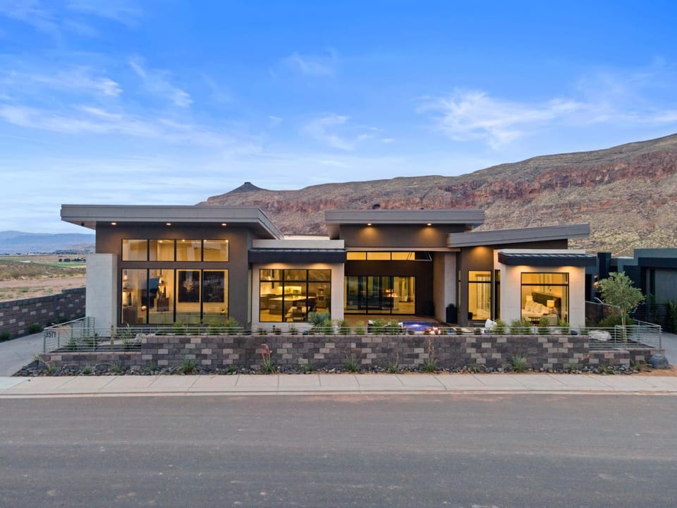 THE VAULT at Copper Rock! House in Hurricane