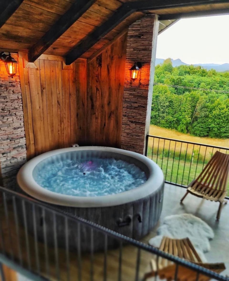 Vikendica OM relax House in Bosnia and Herzegovina