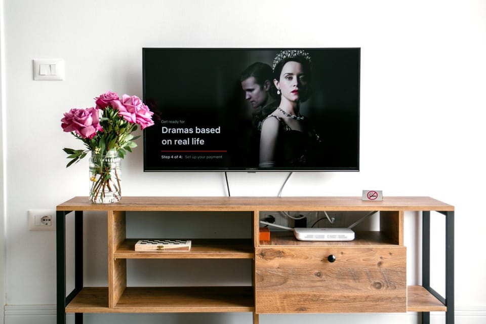TV and multimedia, Evening entertainment, hair dresser