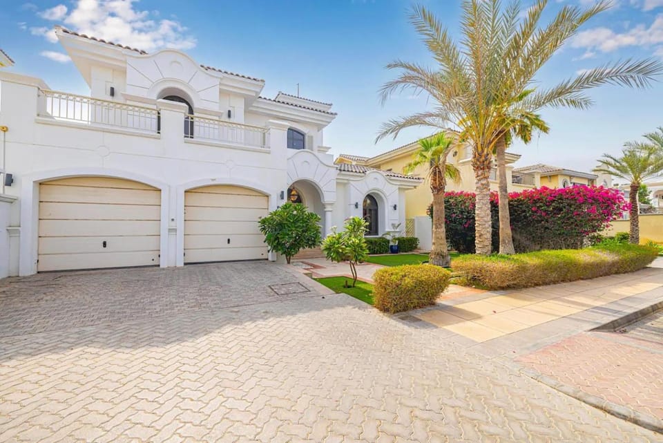 Contemporary Villa With Stunning View Of The Sea Villa in Dubai