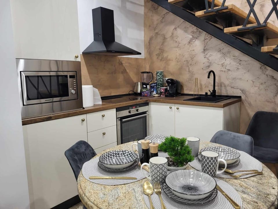 Sika Grand Palladium Garden & Spa Central Apartment - cazare Arad - self check in Apartment in Timiș County