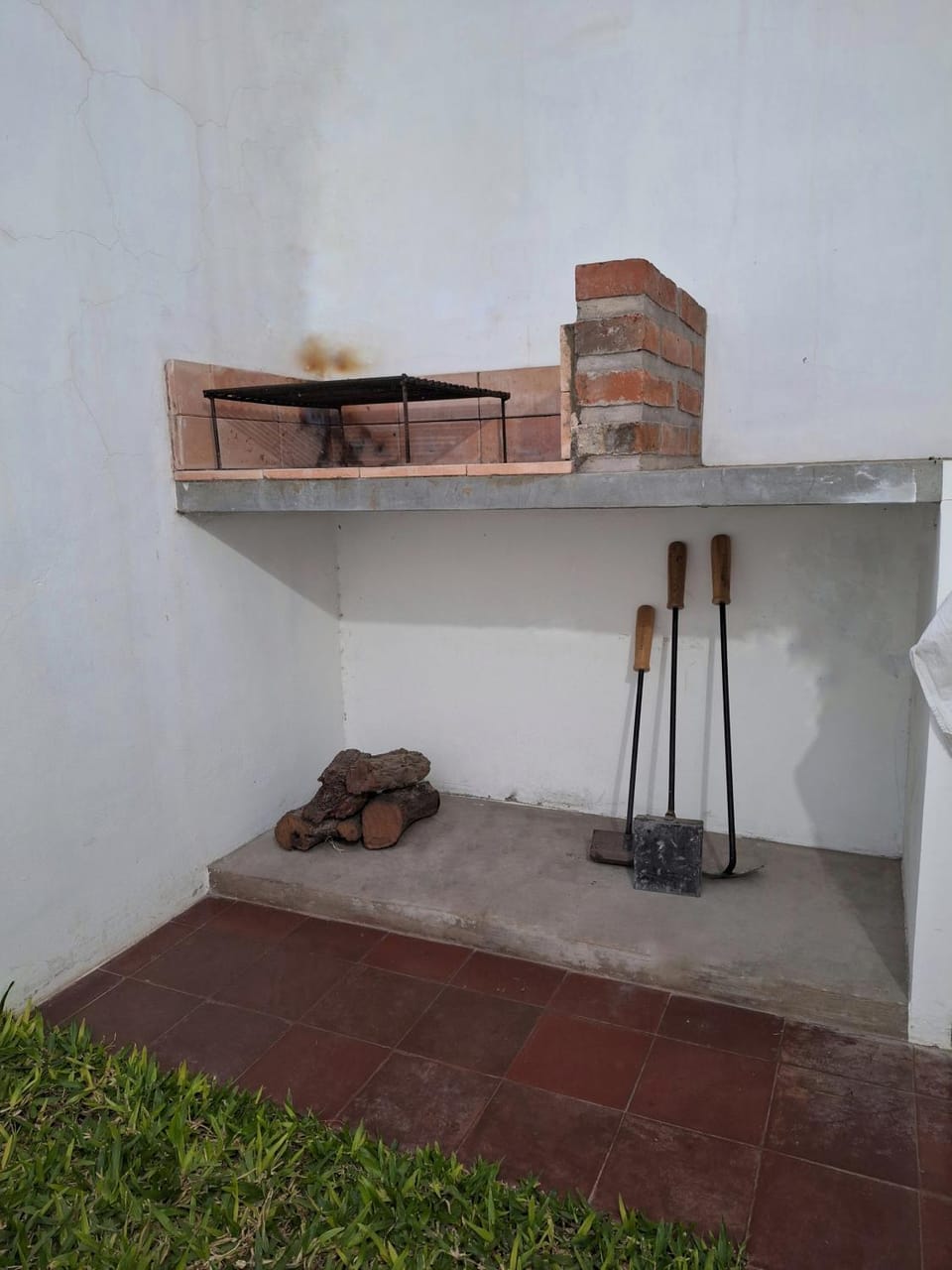 Patio, BBQ facilities, Garden