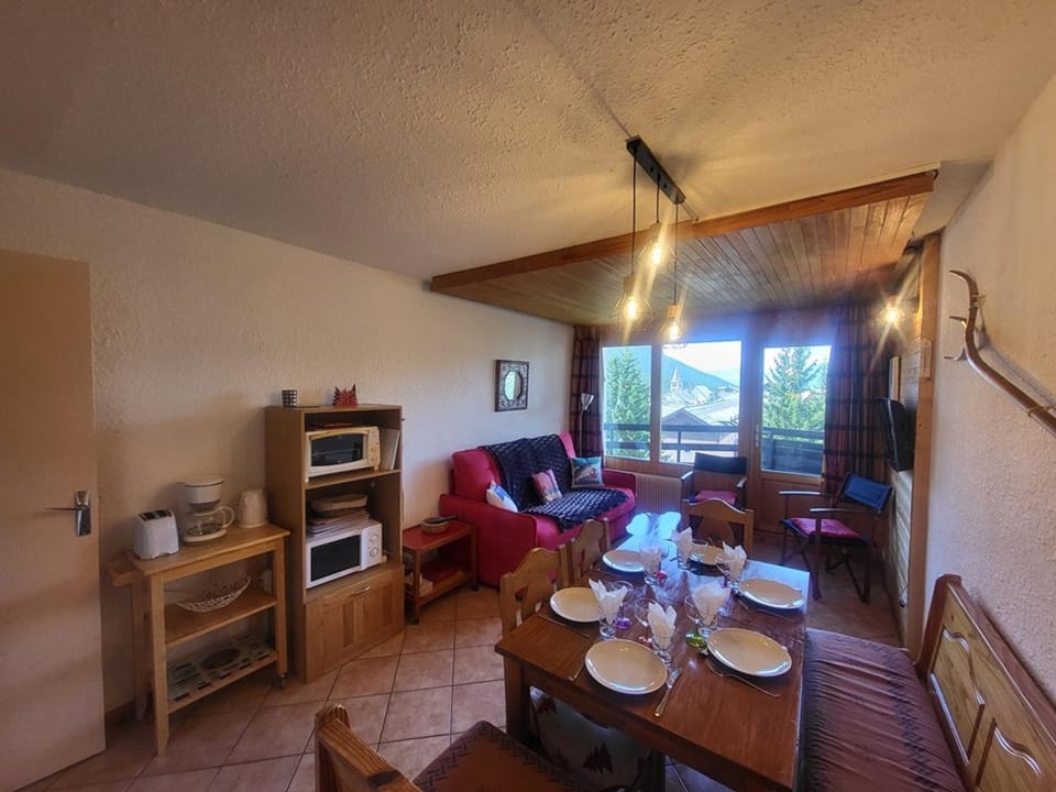 Appartement cosy 2 pièces, 6 pers, balcon, Montgenèvre - FR-1-266-217 Apartment in Montgenèvre