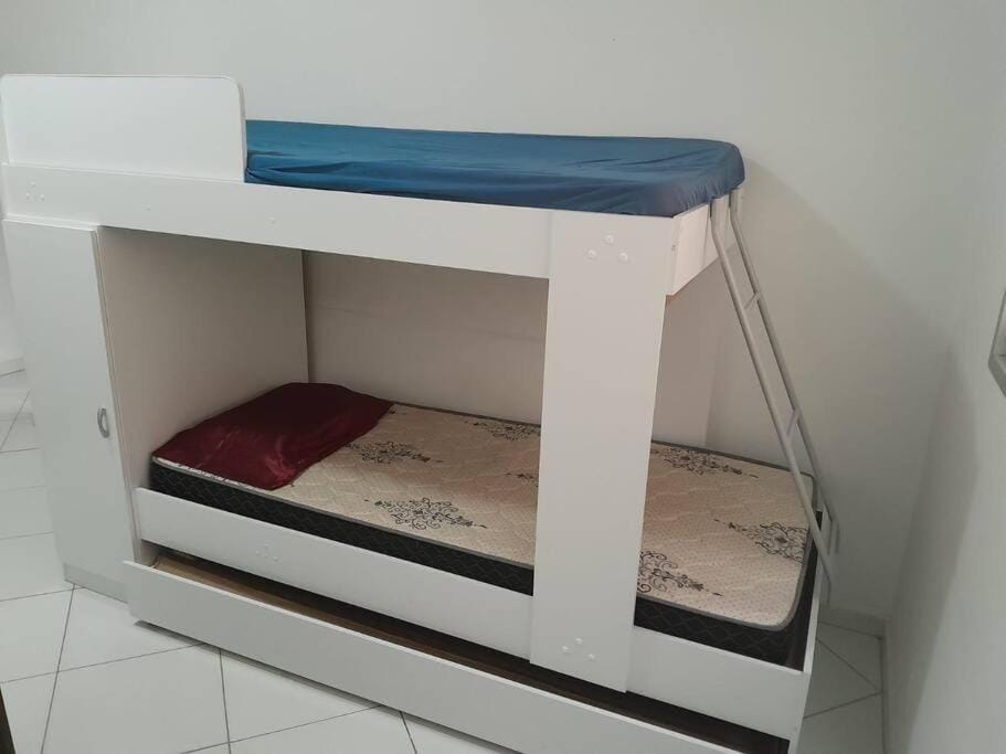 bunk bed