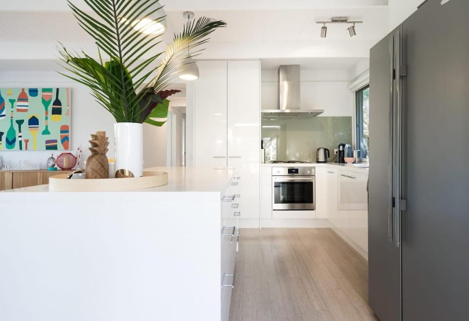 Kitchen or kitchenette, dishwasher, pet friendly, stove