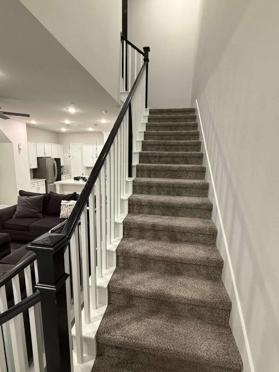 Cozy 4Bedroom 4.5bath Townhome House in The Colony