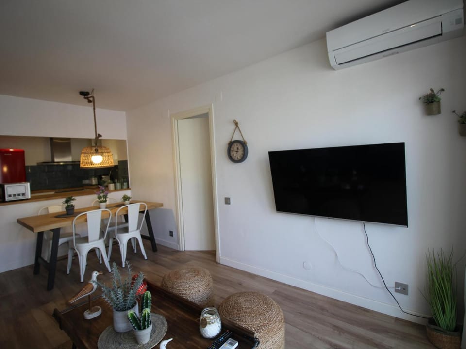 Apartamento renovado frente playa con parking en Port de la Selva - ES-228-163 Apartment in Alt Empordà