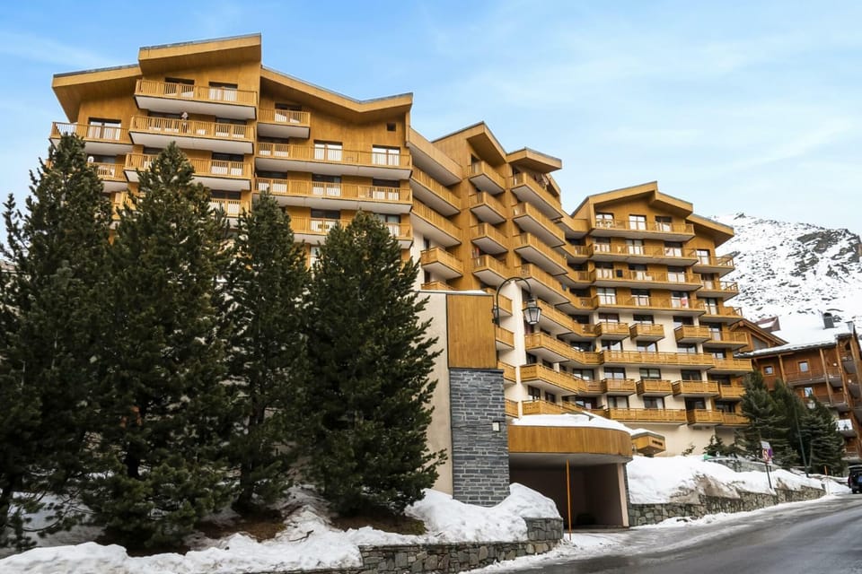 Résidence Roche Blanche - VAL THORENS location: Duplex pour 8 personnes au dernier étage, centre station MAE-9013 Apartment in Val Thorens