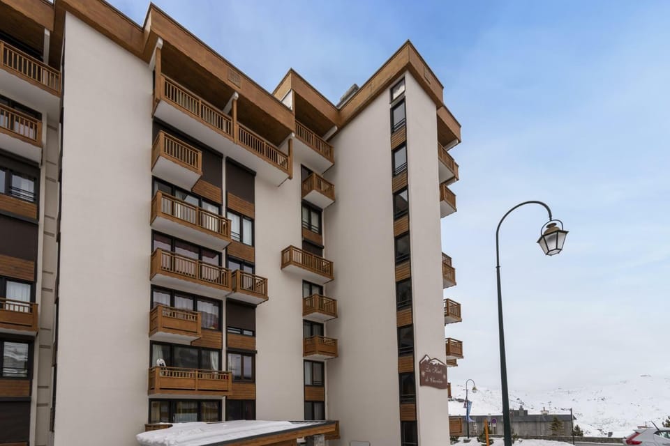 Résidence Hauts De Chaviere - VAL THORENS location: spacieux 2 pièces pour 6 avec 3 balcons ensoleillés (45 m2) MAE-9019 Apartment in Les Allues
