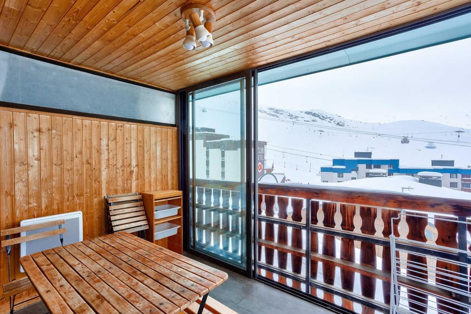 Résidence Serac - VAL THORENS location: studio cabine pour 4 personnes dans le haut de la station MAE-9032 Cabin in Les Allues