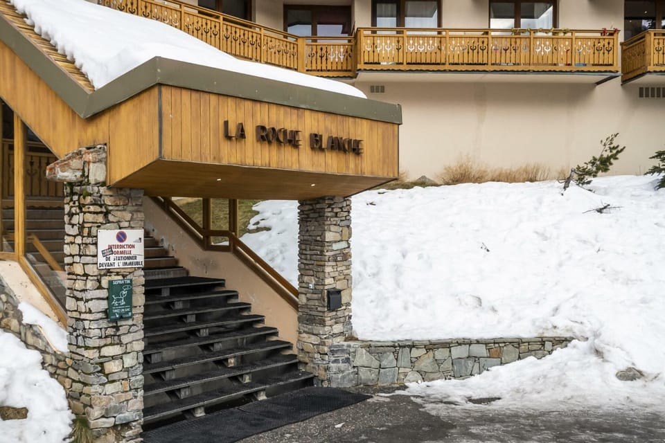Résidence Roche Blanche - VAL THORENS location: Studio cabine pour 5 personnes dans le centre MAE-9034 Cabin in Val Thorens
