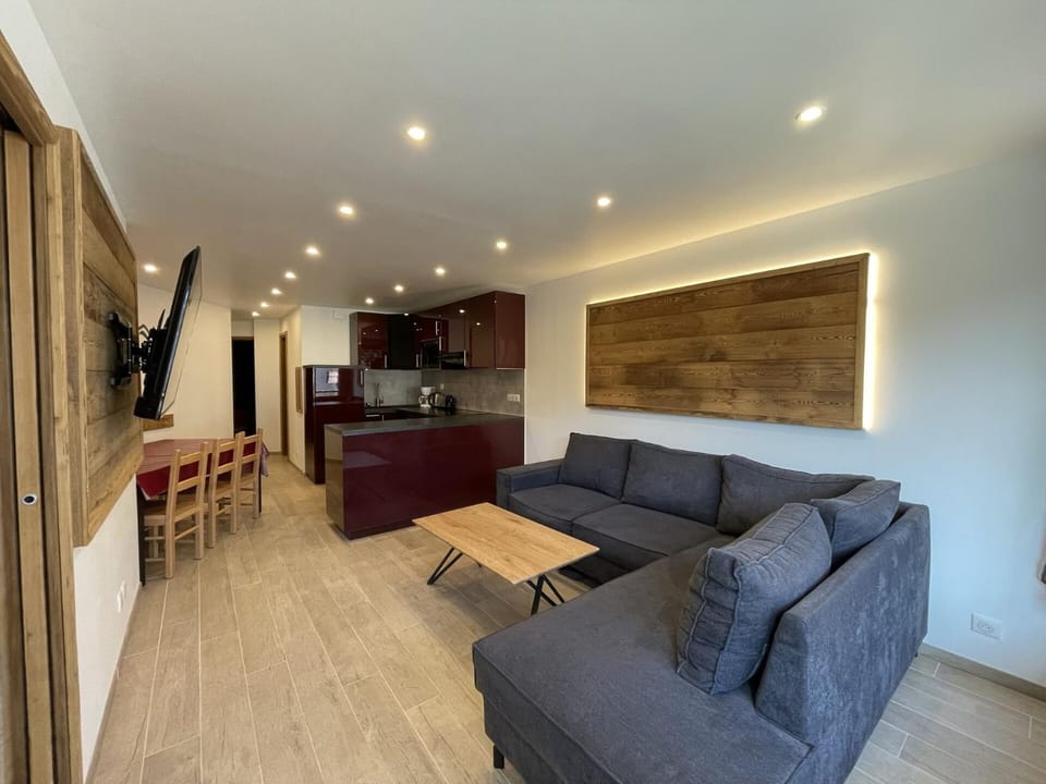 Résidence Hauts De Chaviere - Val Thorens location: bel appartement de 53 m2 traversant, confortable et calme de 53 m2, bien situ MAE-9037 Apartment in Les Allues