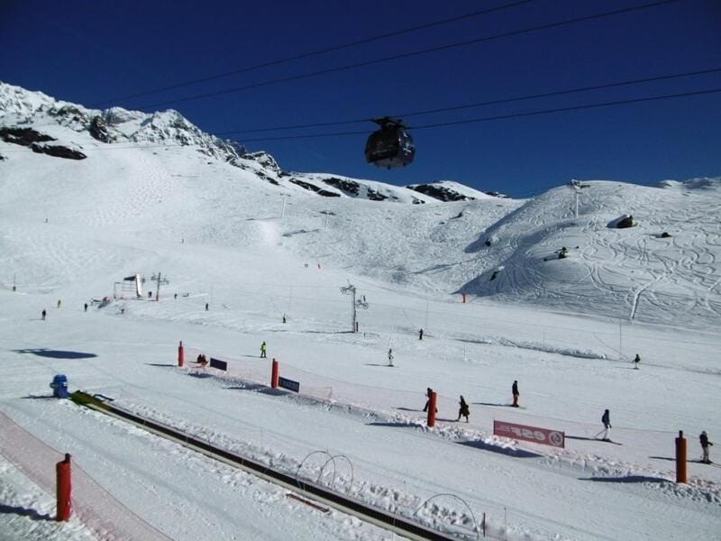 Résidence Roc De Peclet 1 - VAL THORENS location: Studio pour 4 personnes en bordure de pistes MAE-9038 Apartment in Les Allues