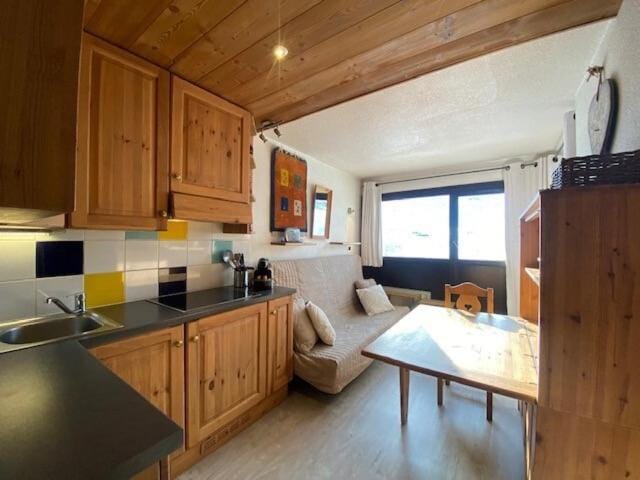 Résidence Vanoise - Val Thorens location: Belle vue, appartement 4 personnes chaleureux, centre station MAE-9047 Apartment in Les Allues