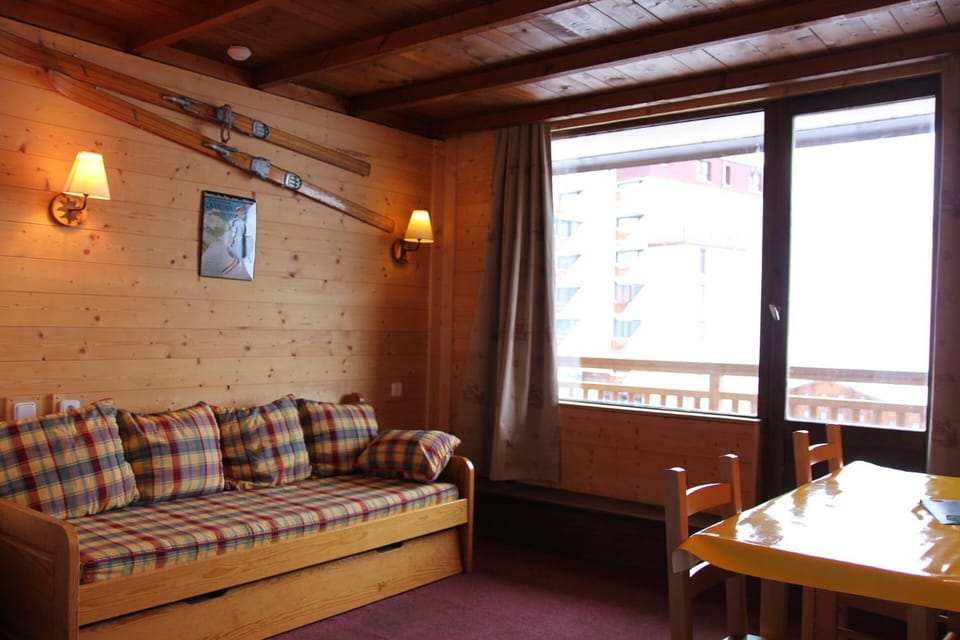Résidence Lac Blanc - VAL THORENS location: studio pour 4 personnes oriénté sud ouest résidence Lac Blanc MAE-9050 Apartment in Les Allues