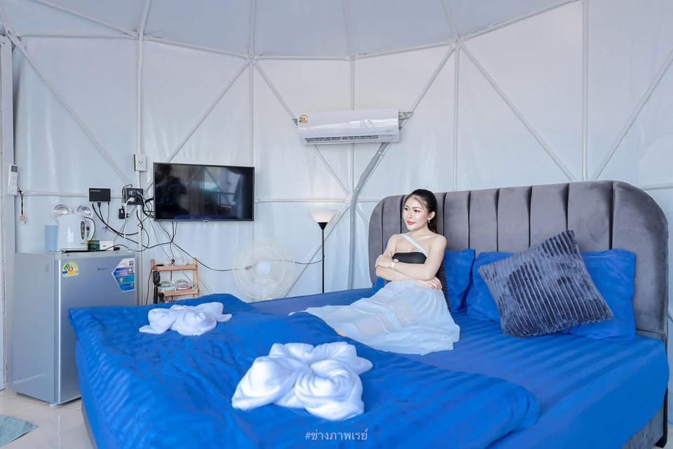 ปลายเขื่อนแคมป์ปิ้ง Dom VIP Campground/ 
RV Resort in Thailand