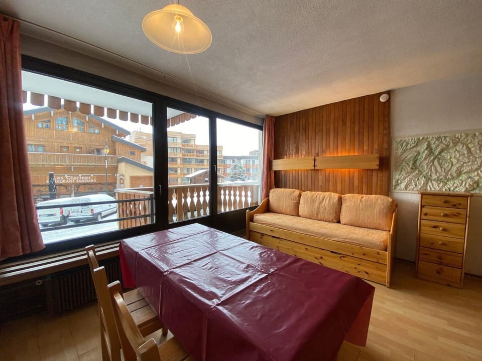 Résidence Neves - VAL THORENS location: studio pour 4 personnes dans un quartier jeune et animé LES NEVES MAE-9062 Apartment in Les Allues